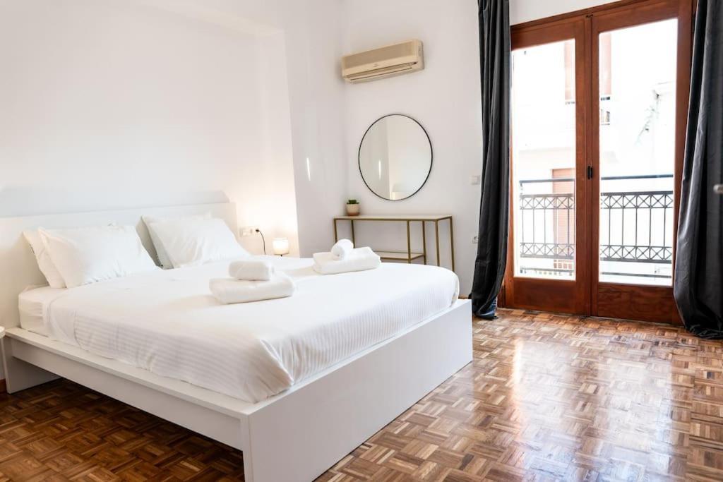 레팀노 Olvia A Breath Away From Old Town Center 아파트 외부 사진
